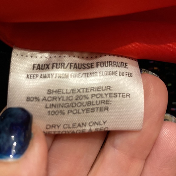 Apparis - scarlet red luxurious, faux fur coat with notched collar and pockets - Picture 8 of 16